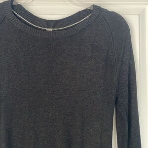 Lululemon Sit in Lotus Sweater Dark Heathered Gray Merino Wool Size 8